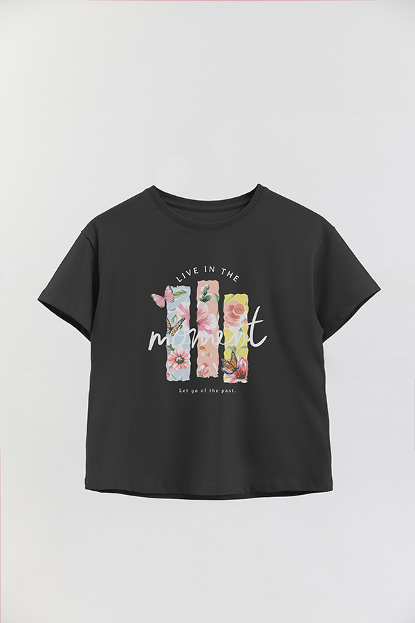 REMERA GIRL OVER IN THE MOMENT