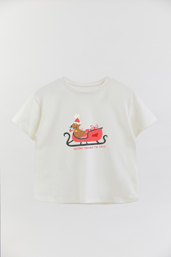 REMERA GIRL OVER DG DASHING THROUGH