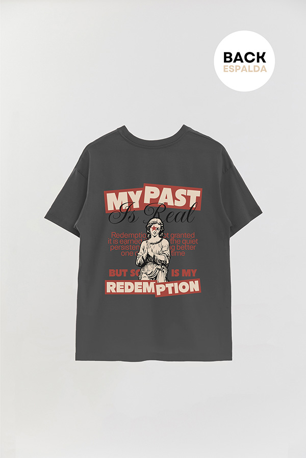 REMERA OVER ESTAMPADA UNISEX ESPALDA REDEMPTION