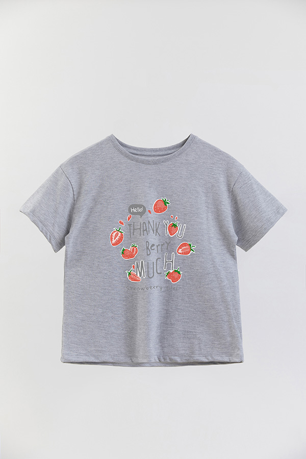 REMERA GIRL OVER STRAWBERRY GIRL
