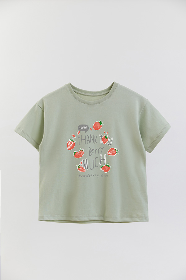 REMERA GIRL OVER STRAWBERRY GIRL