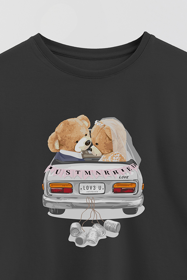 REMERA GB OVERSIZE JUST MARRIED