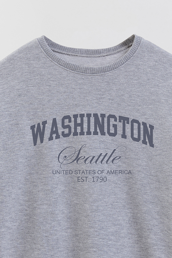 BUZO CREWNECK RUSTICO VARSITY GIRL SEATTLE