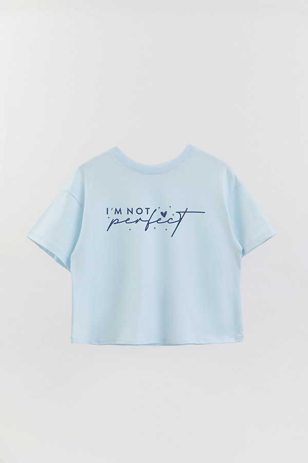 REMERA CROP ESTAMPADA BL NOT PERFECT