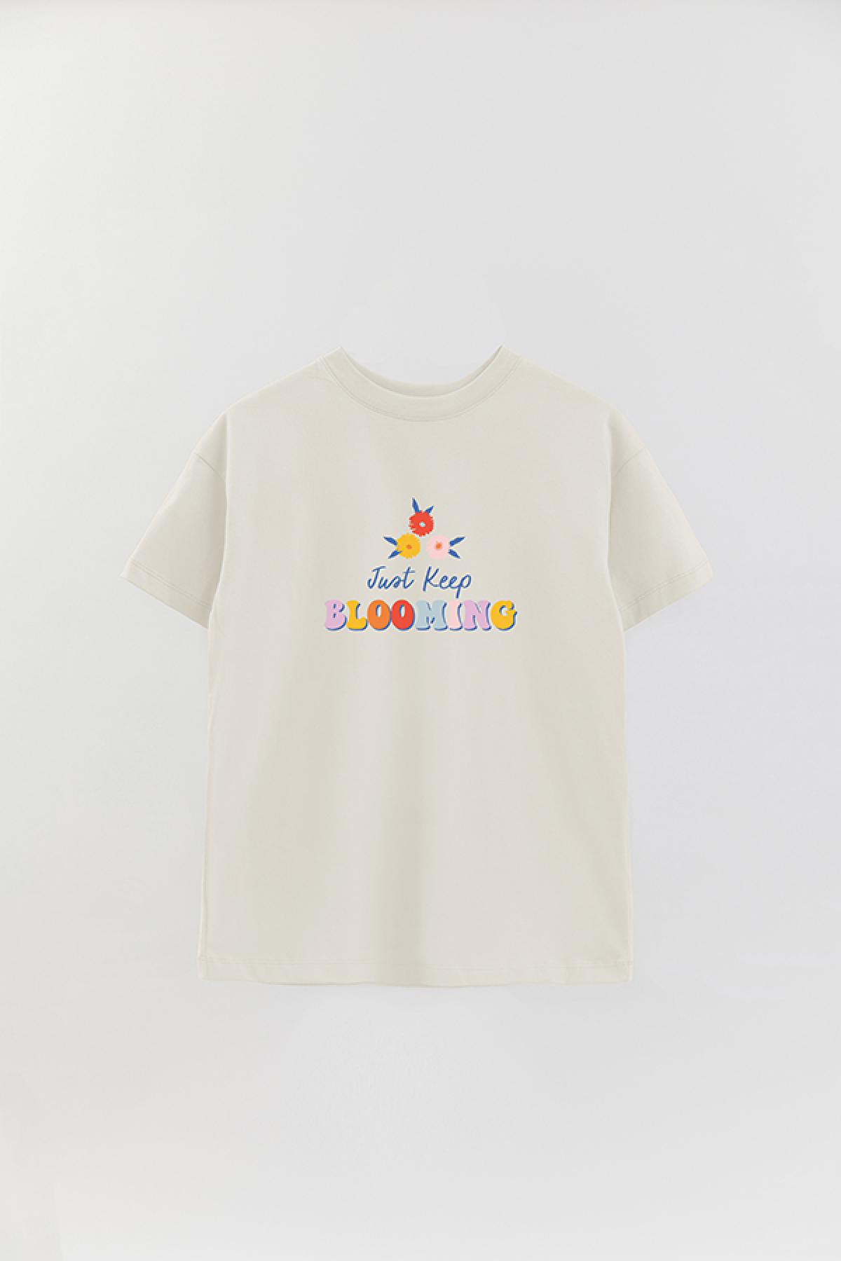 REMERA OVER ESTAMPADA SPR JUST KEEP BLOOMING