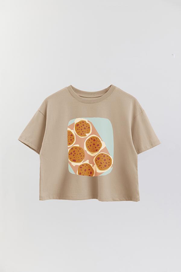 REMERA CROP ESTAMPADA ART 74