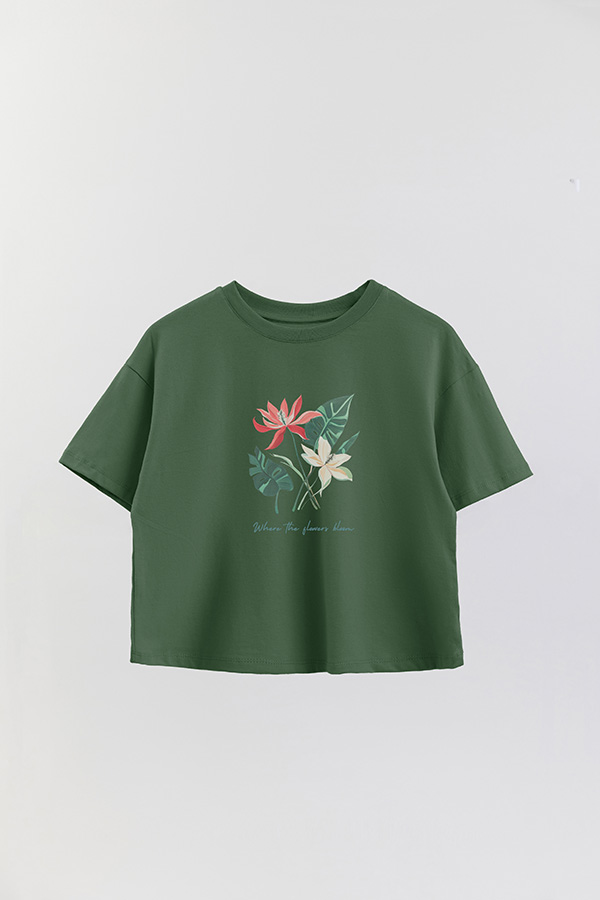 REMERA CROP ESTAMPADA COASTAL TROPICAL WATERCOLOR WHERE THE FLOWERS BLOOM