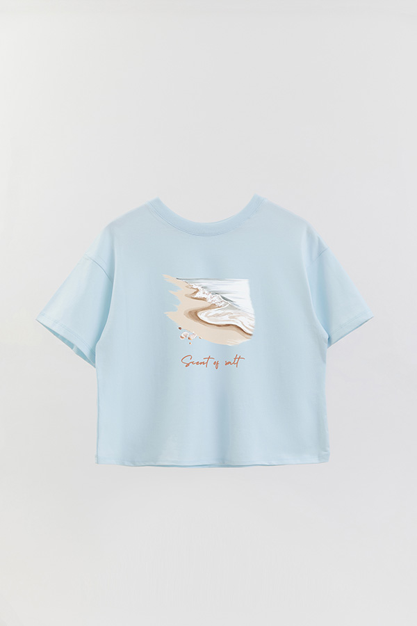 REMERA CROP ESTAMPADA COASTAL SCENT OF SALT