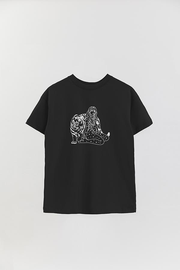 REMERA OVER ESTAMPADA TGR TIGER AND WOMAN