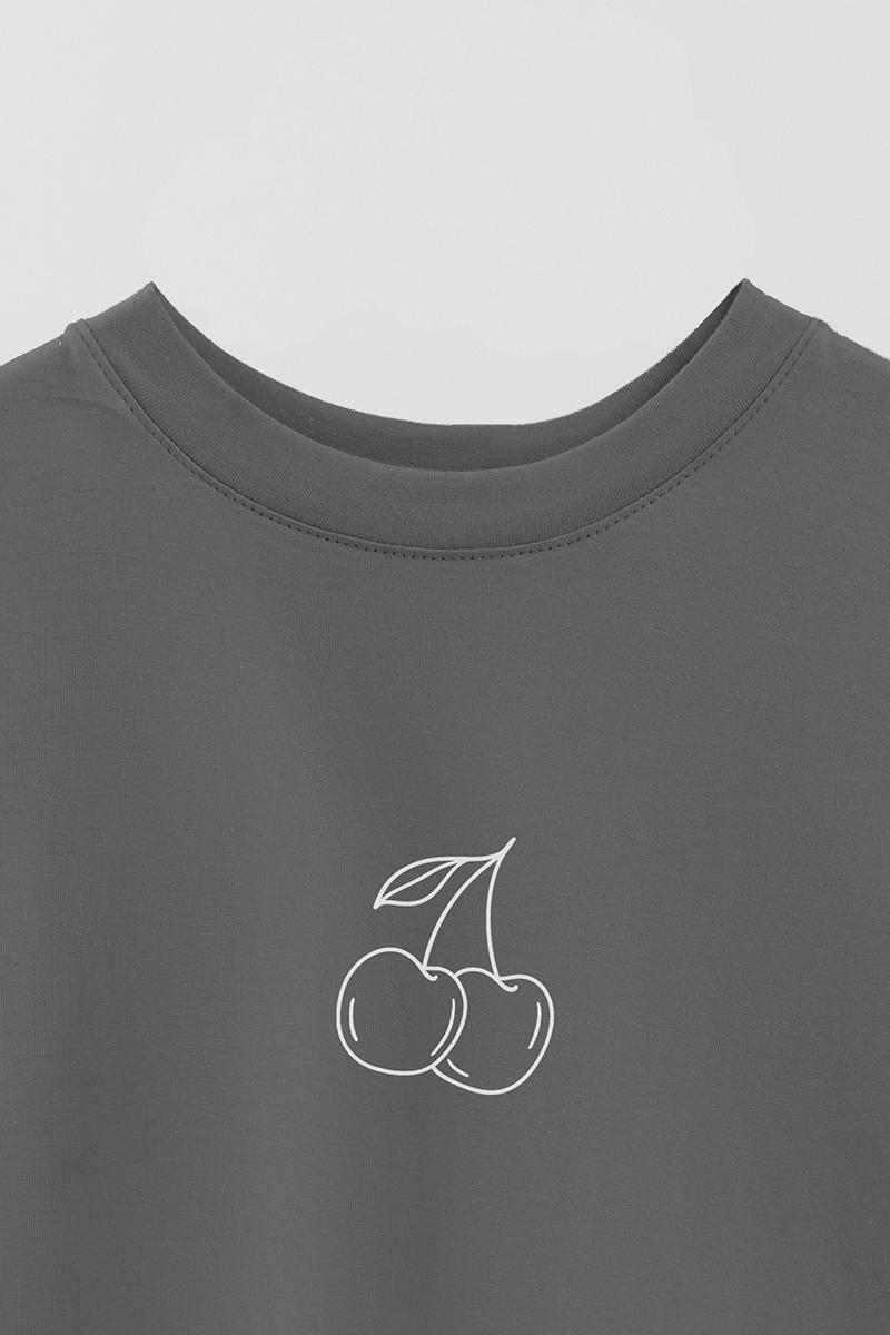 REMERA OVER ESTAMPADA UNISEX CHERRY 2