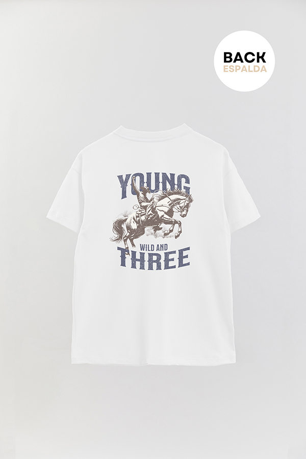 REMERA OVER ESTAMPADA YOUNG
