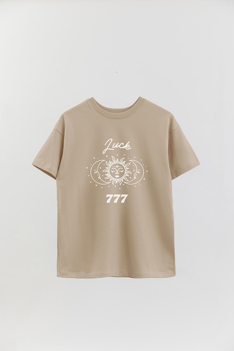REMERA OVER ESTAMPADA MST LUCK 777