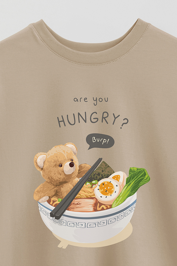REMERA OVER ESTAMPADA UNISEX TEDDY ANYONE HUNGRY?
