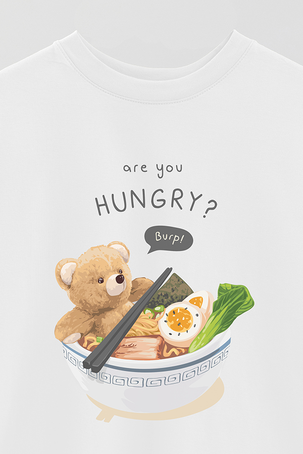 REMERA OVER ESTAMPADA UNISEX TEDDY ANYONE HUNGRY?
