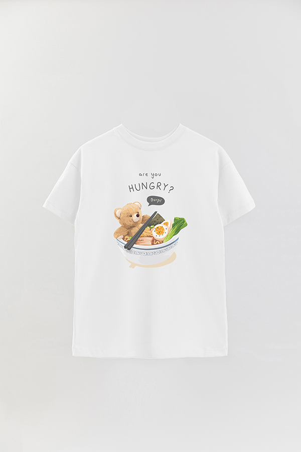 REMERA OVER ESTAMPADA UNISEX TEDDY ANYONE HUNGRY?