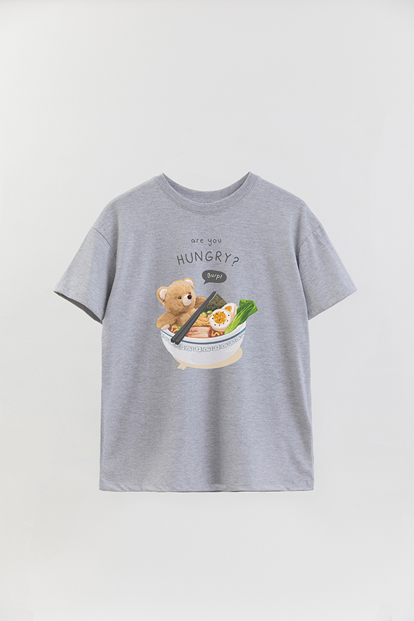 REMERA OVER ESTAMPADA UNISEX TEDDY ANYONE HUNGRY?