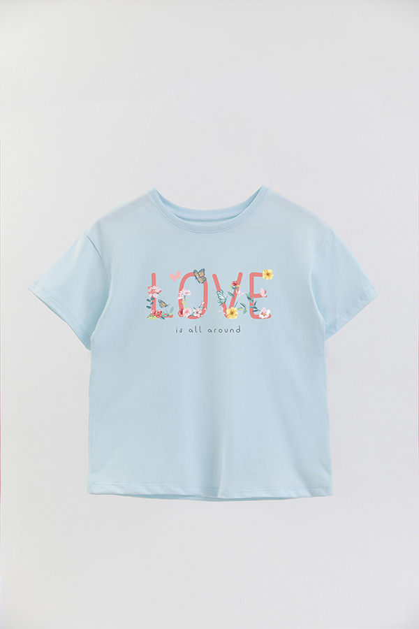REMERA GIRL OVER LOVE IS ALL AROUND