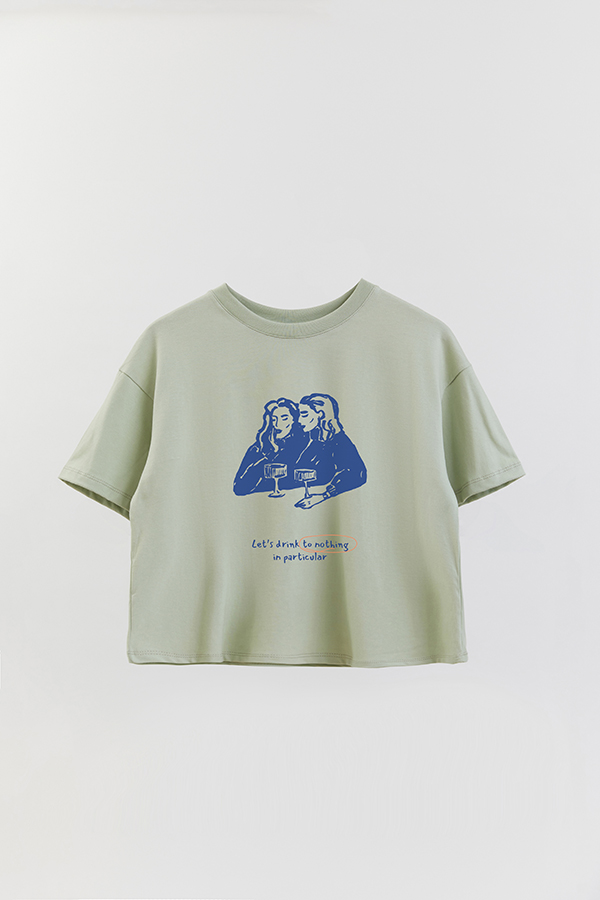 REMERA CROP ESTAMPADA ITALY LET´S DRINK TO NOTHING