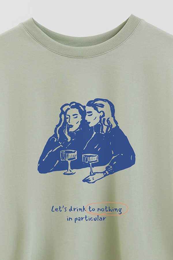 REMERA CROP ESTAMPADA ITALY LET´S DRINK TO NOTHING