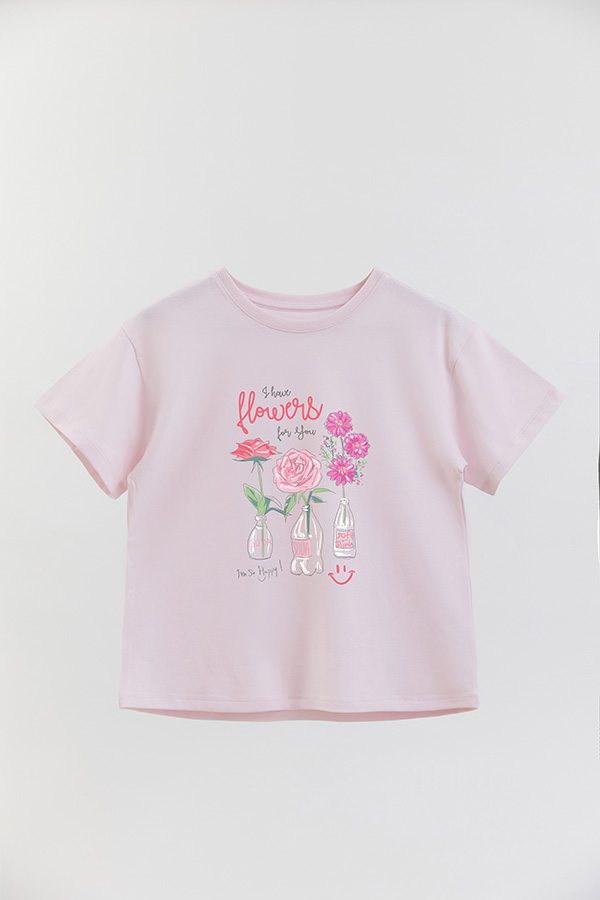 REMERA GIRL OVER FLOWERS FOR YOU
