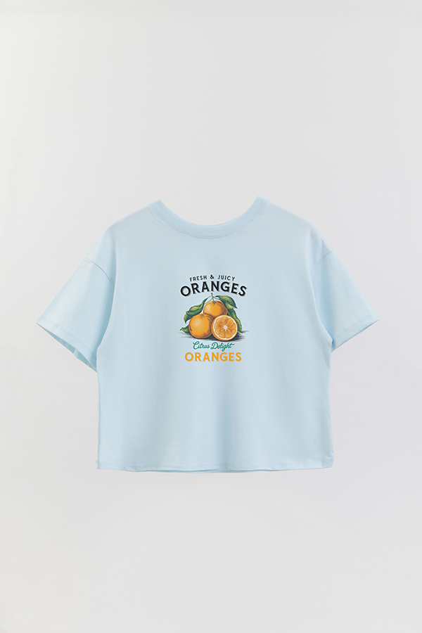 REMERA CROP ESTAMPADA HARVEST FRESH JUICY ORANGES