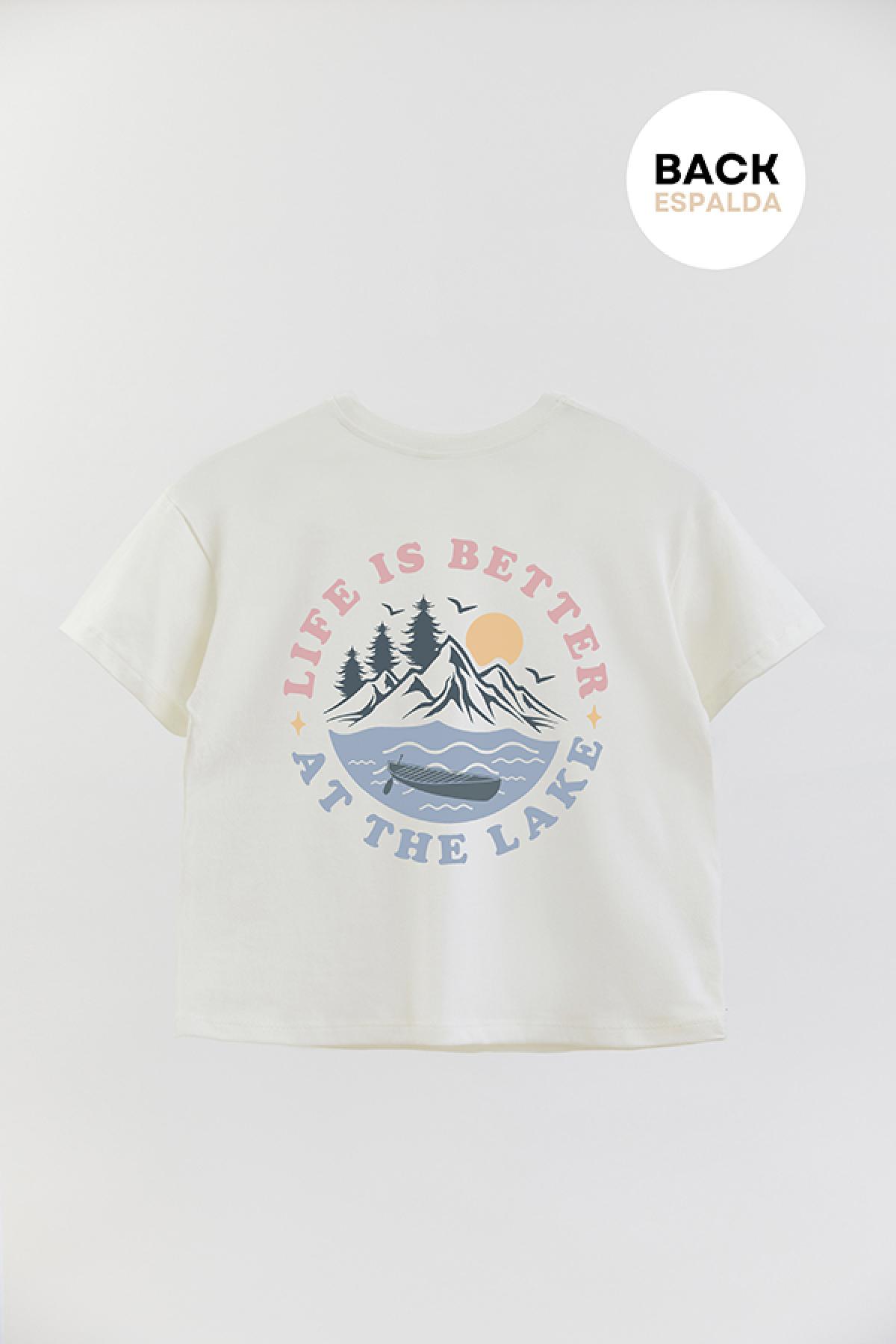REMERA BOY OVER ADV LIFE IS BETTER AT THE LAKE