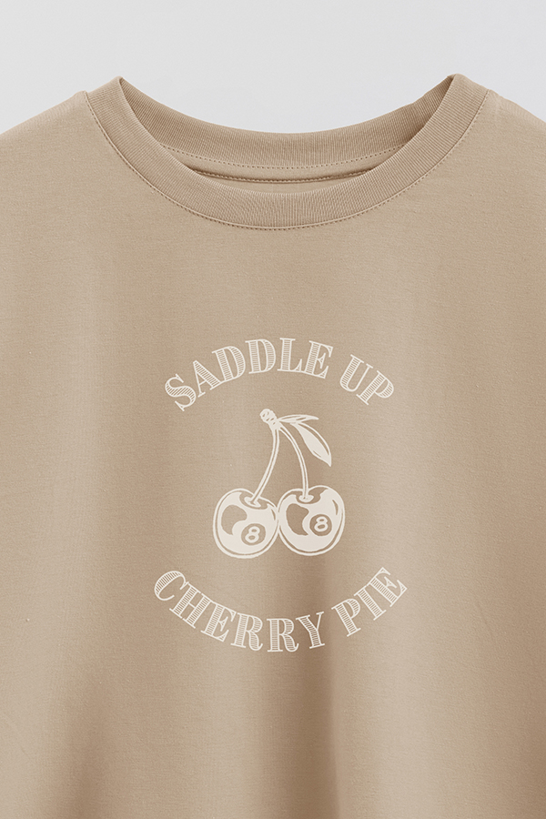 REMERA CROP ESTAMPADA COWGIRL CHERRY PIE