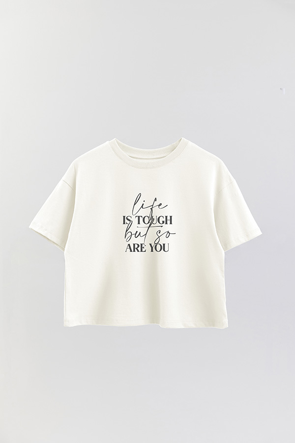 REMERA CROP ESTAMPADA ML LIFE IS