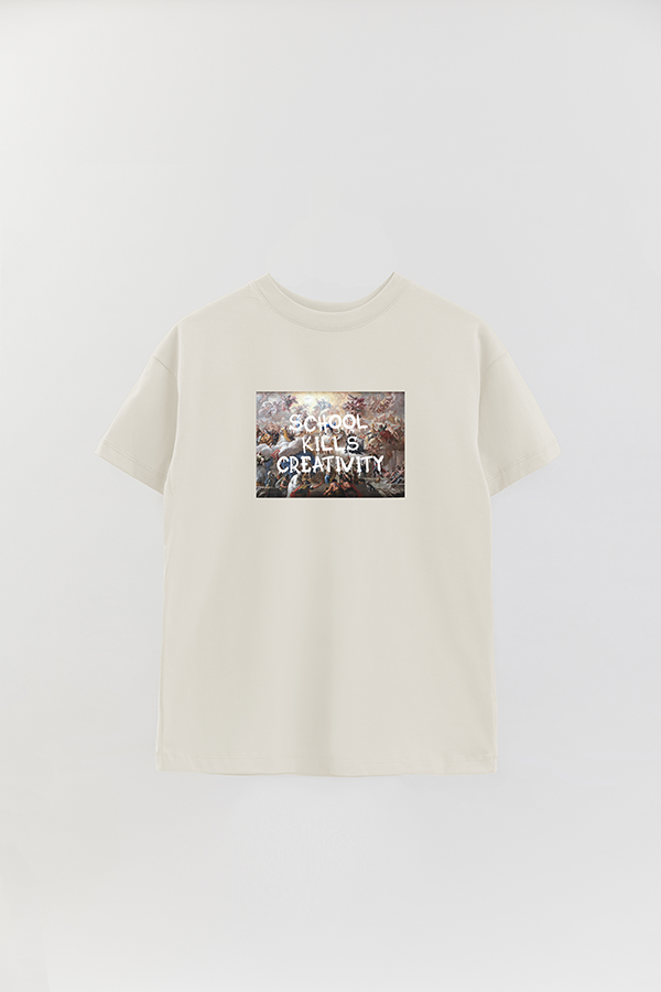 REMERA OVER ESTAMPADA ART COLLECTION 36 SCHOOL KILLS CREATIVITY