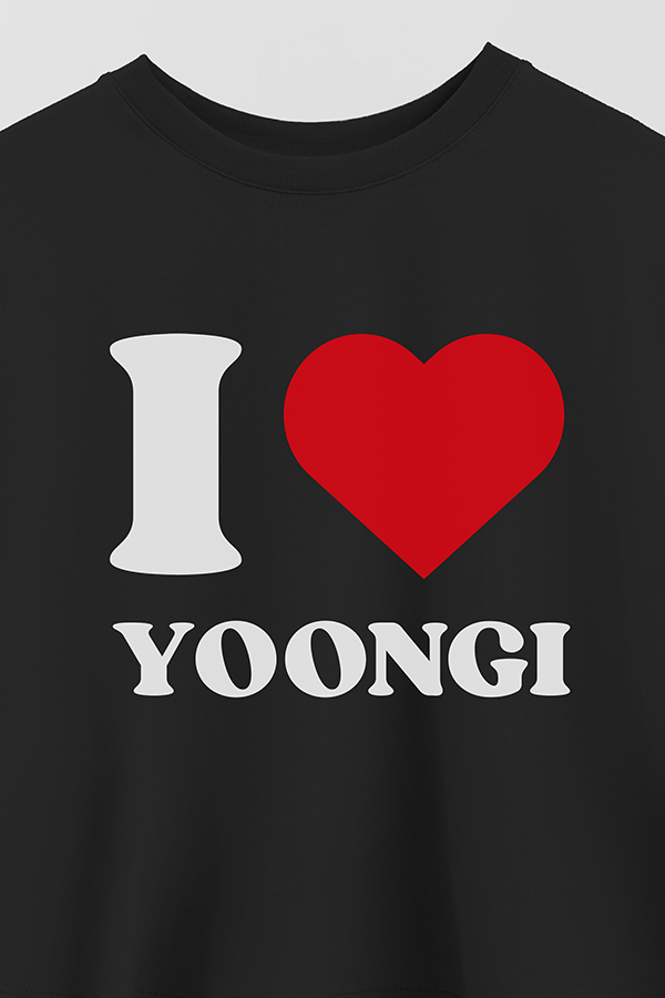REMERA CROP ESTAMPADA BTS I ♥ YOONGI
