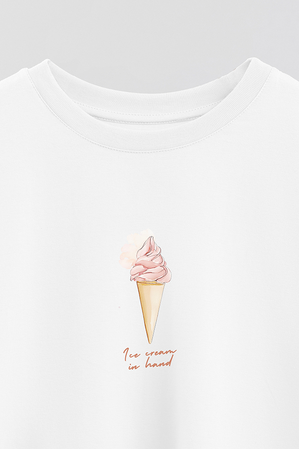 REMERA CROP ESTAMPADA COASTAL ICE CREAM IN HAND