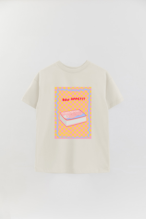 REMERA OVER ESTAMPADA TUNA STEAK