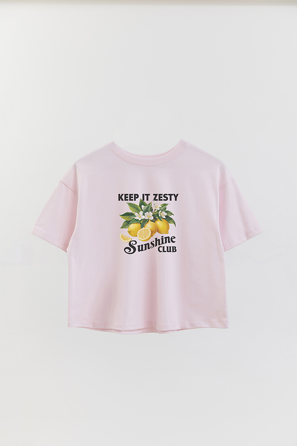 REMERA CROP ESTAMPADA HARVEST KEEP IT ZESTY