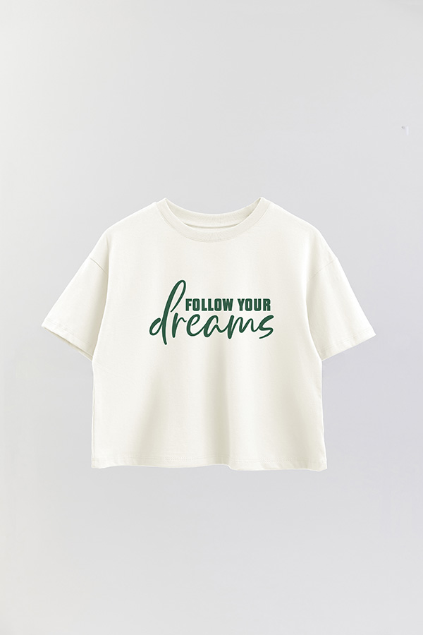 REMERA CROP ESTAMPADA GR FOLLOW YOUR DREAMS