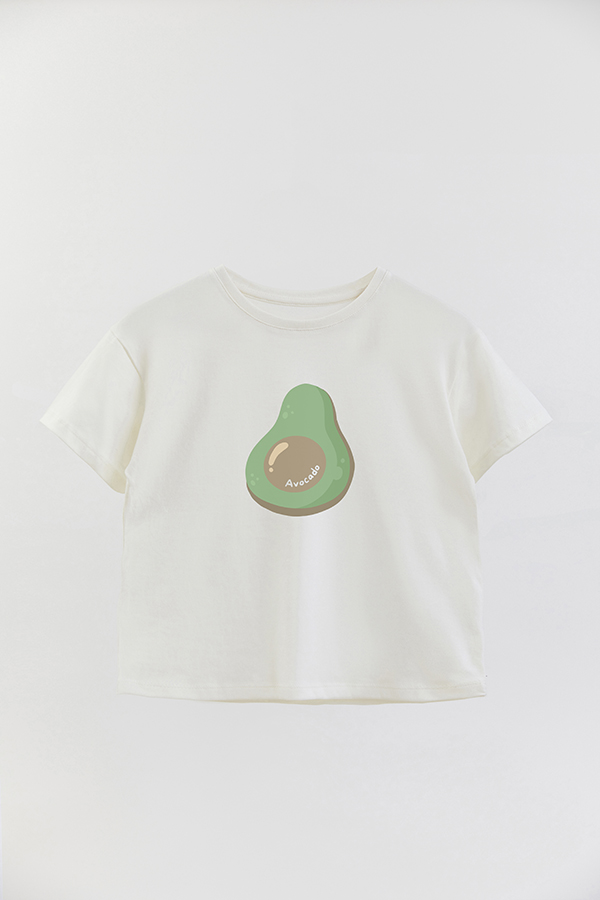 REMERA GIRL OVER FRUIT AVOCADO
