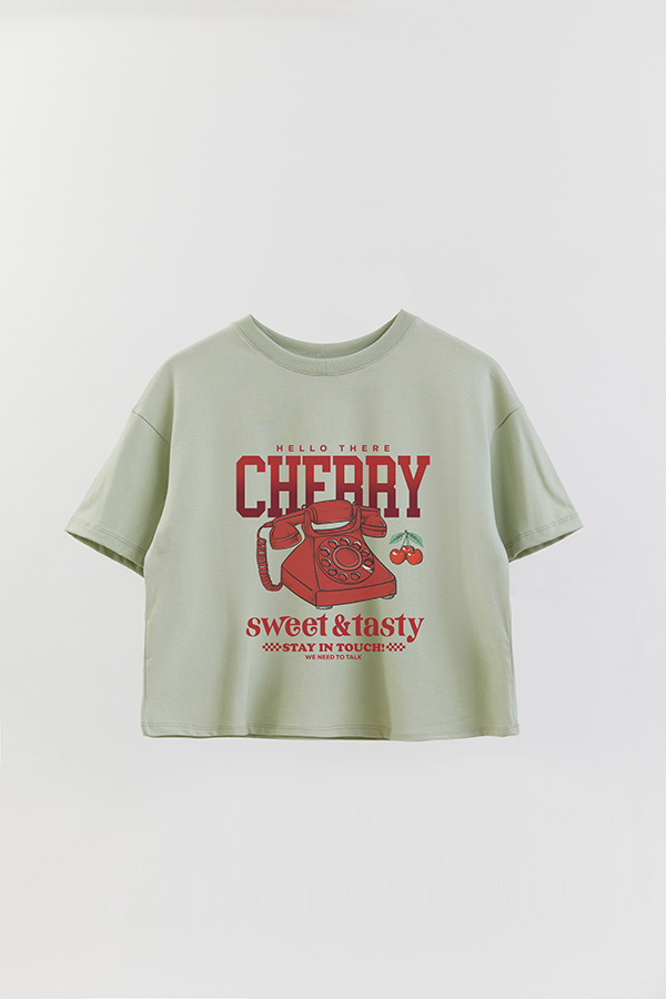 REMERA CROP ESTAMPADA CHERRY