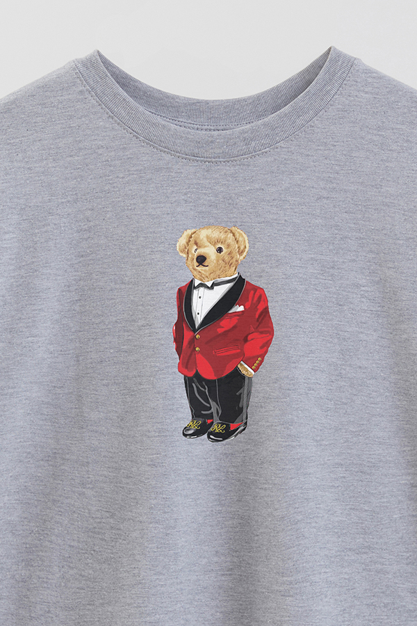 REMERA OVER ESTAMPADA UNISEX BEAR RED SUIT