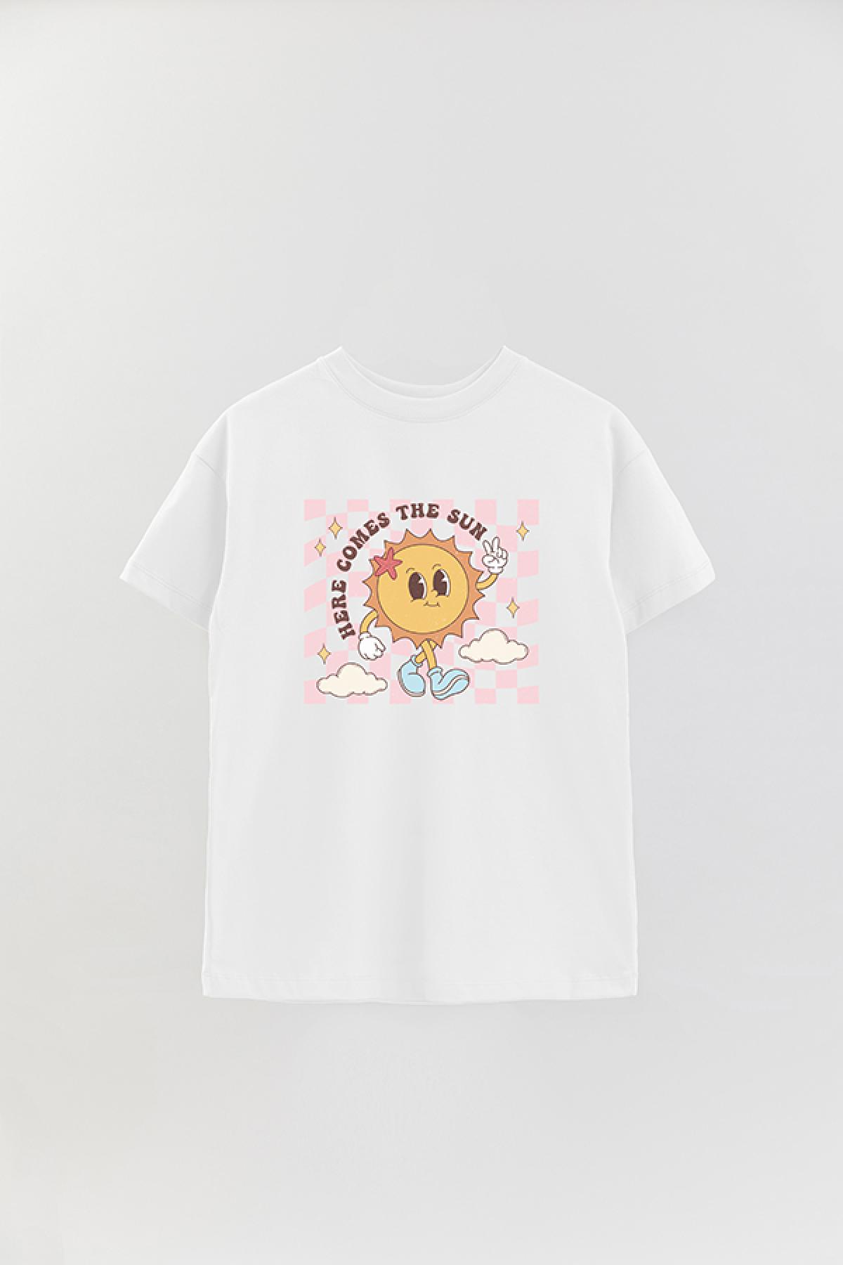 REMERA OVER ESTAMPADA RT HERE COMES THE SUN