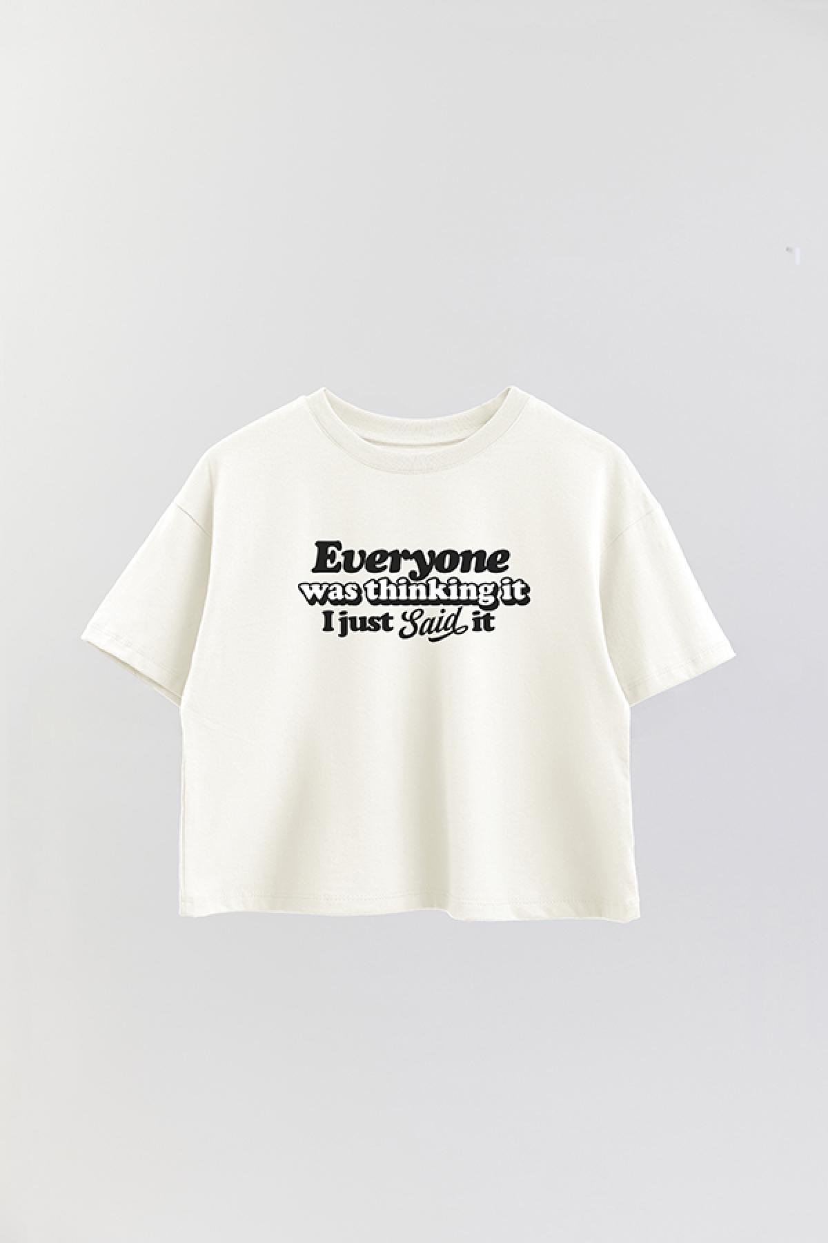 REMERA CROP ESTAMPADA LV5 EVERYONE WAS THINKING