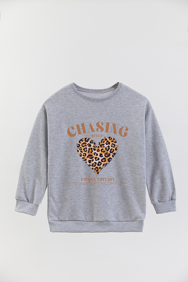 BUZO CREWNECK RUSTICO GIRL ICONIC PRINT CHASING