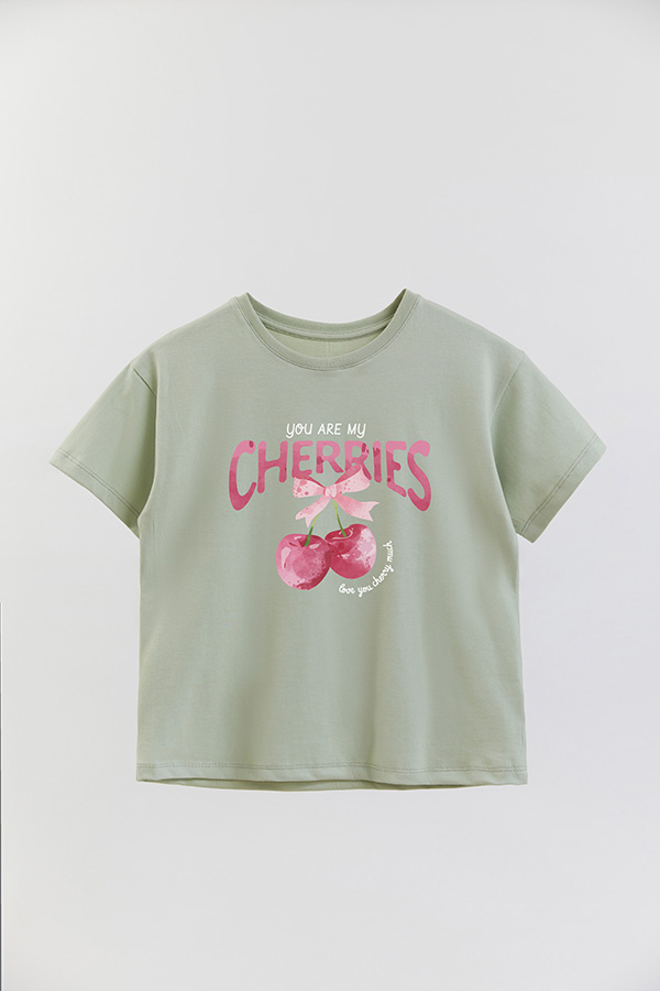 REMERA GIRL OVER CHERRIES