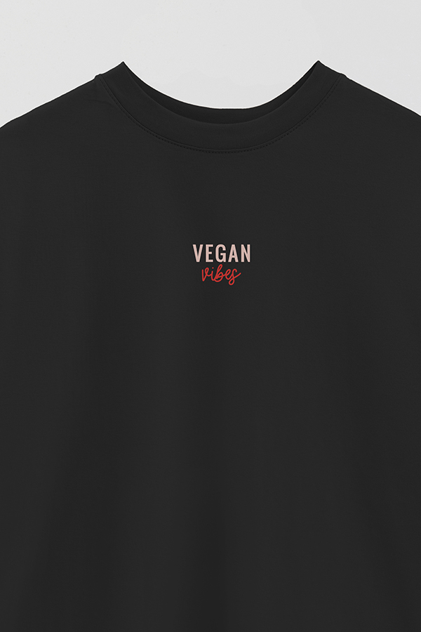 REMERA OVER ESTAMPADA VEGAN VIBES