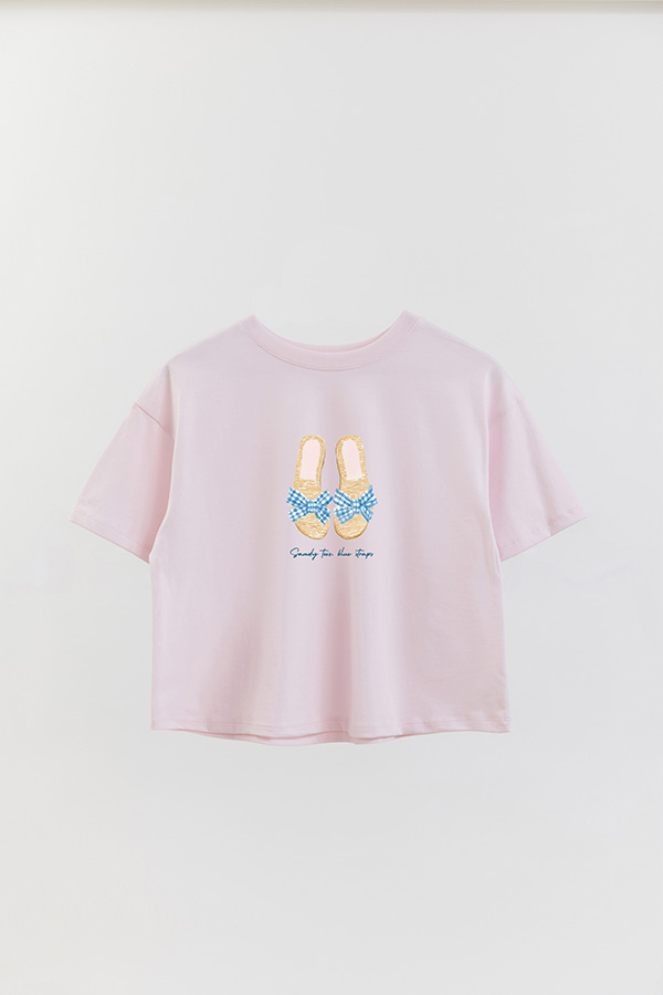 REMERA CROP ESTAMPADA COASTAL SANDY TOES