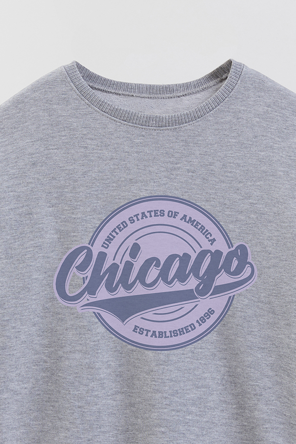 BUZO CREWNECK RUSTICO VARSITY GIRL CHICAGO