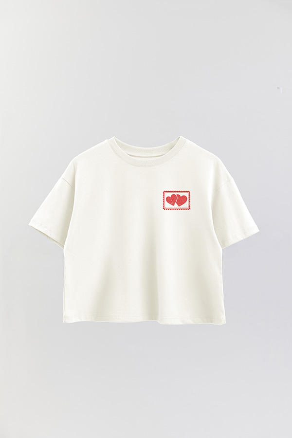 REMERA CROP ESTAMPADA VALENTINE STAMP 4