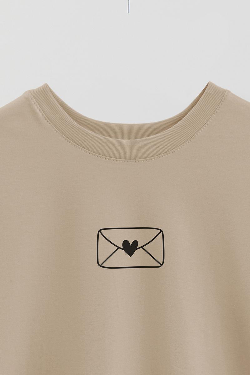 REMERA OVER ESTAMPADA UNISEX LETTER