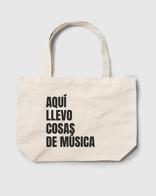 TOTE BAG AQUI LLEVO MÚSICA