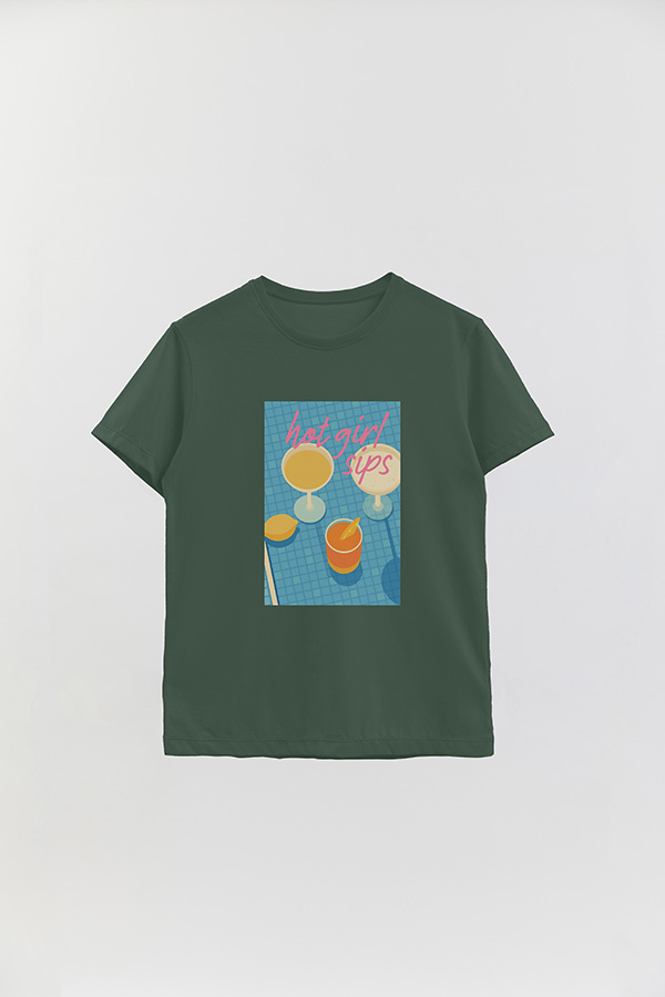 REMERA BASICA ESTAMPADA HOT GIRL SIP