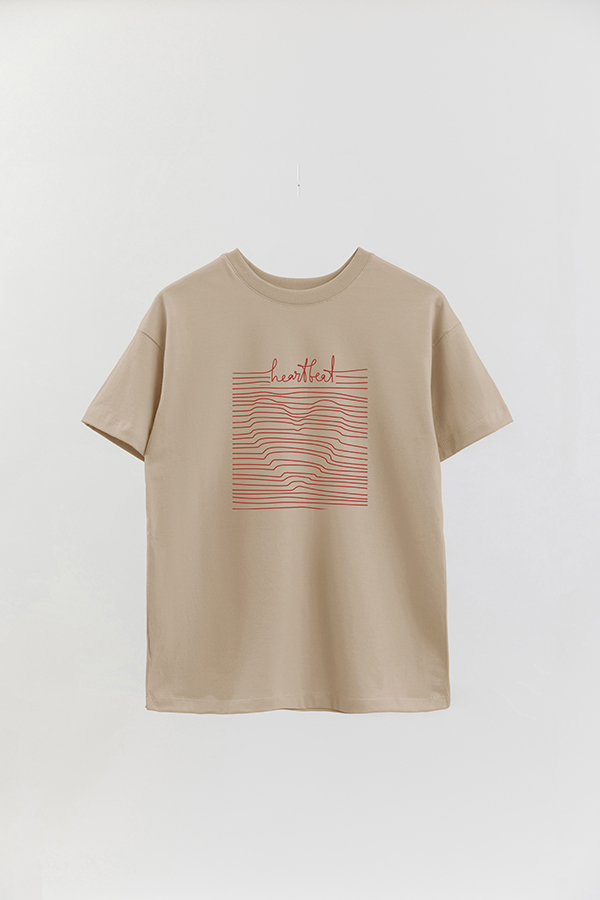 REMERA OVER ESTAMPADA MNM HEARTBEAT