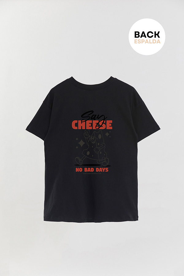 REMERA OVER FB CARTOON SAY CHEESE